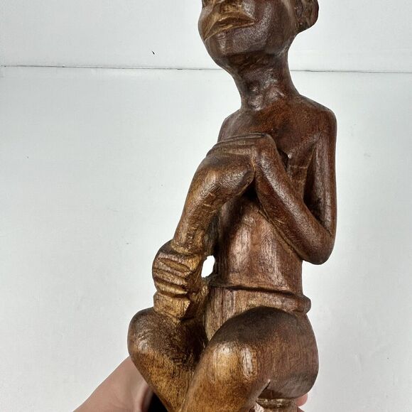 African Wood Carved Statue Sitting Man Uganda Kikan Gala 14” Vintage? Wooden - Picture 6 of 16